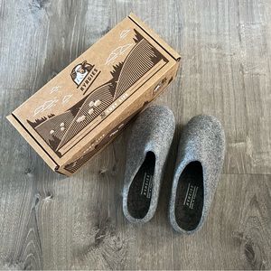 Kyrgies Classic Wool Slipper - Size 37